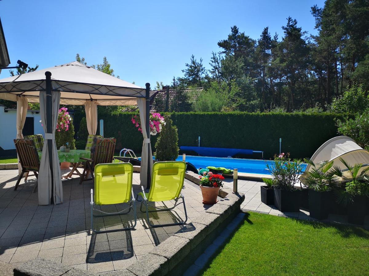 Gaestezimmer Im Bewohnten Efh Mit Pool Und Garten Ziltendorf 외부 사진